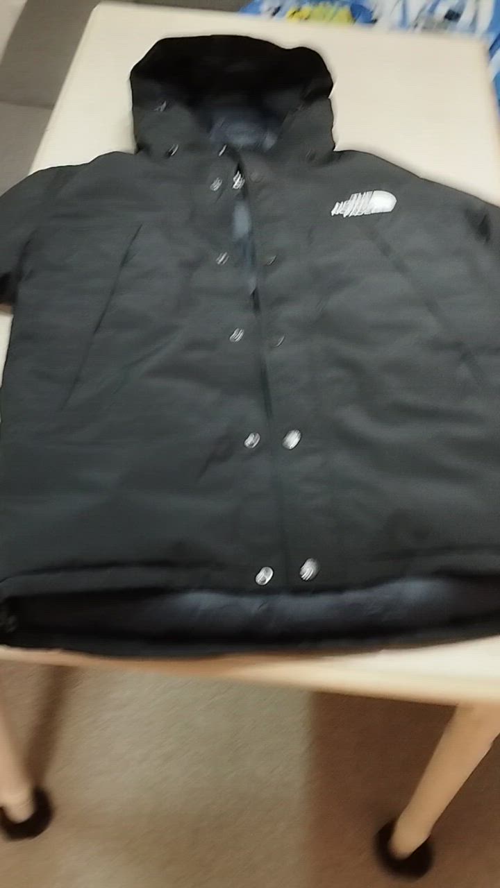 みんなTHE NORTH FACE ブラックダウンジャケット THE NORTH FACE（ザノースフェイス）の「THE NORTH FACE/ザ