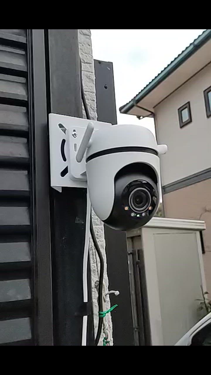 ティーピーリンクジャパン 屋外ネットワークWiFiカメラ パン・チルト Tapo C520WS | 屋外パンチルトセキュリティWi-Fiカメラ | TP
