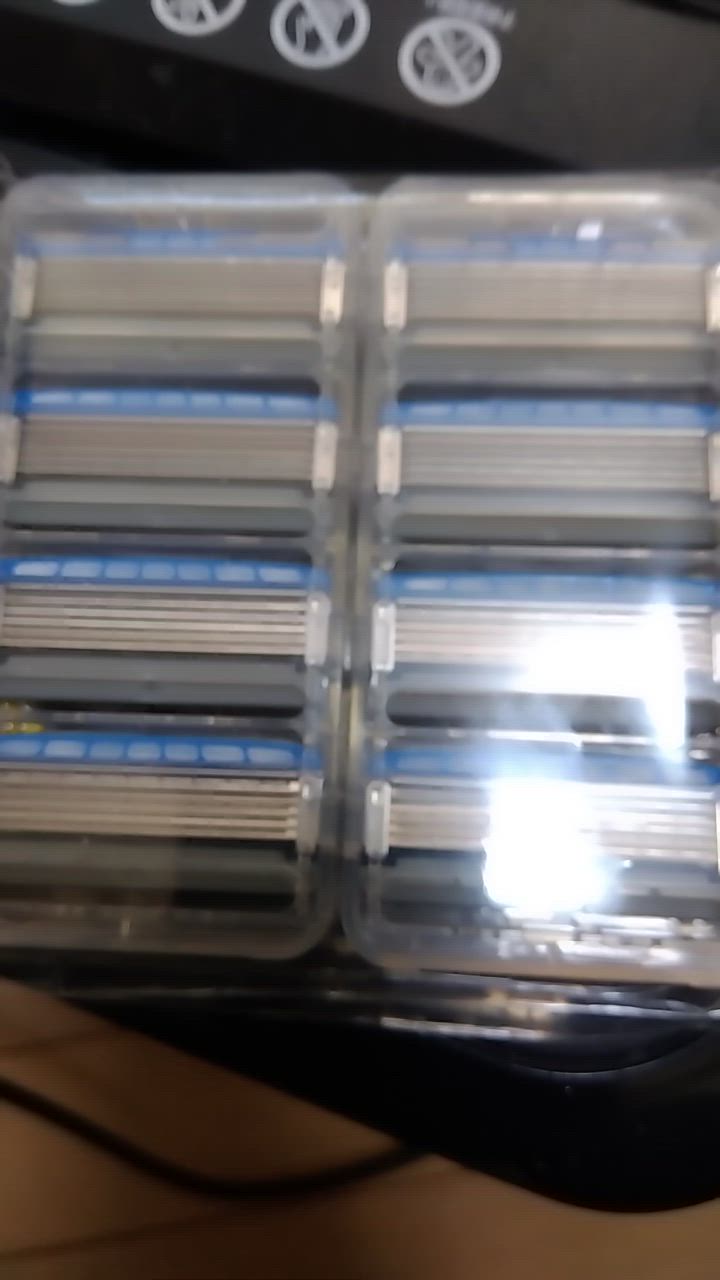 全体のレビュー動画のサムネイル | 4