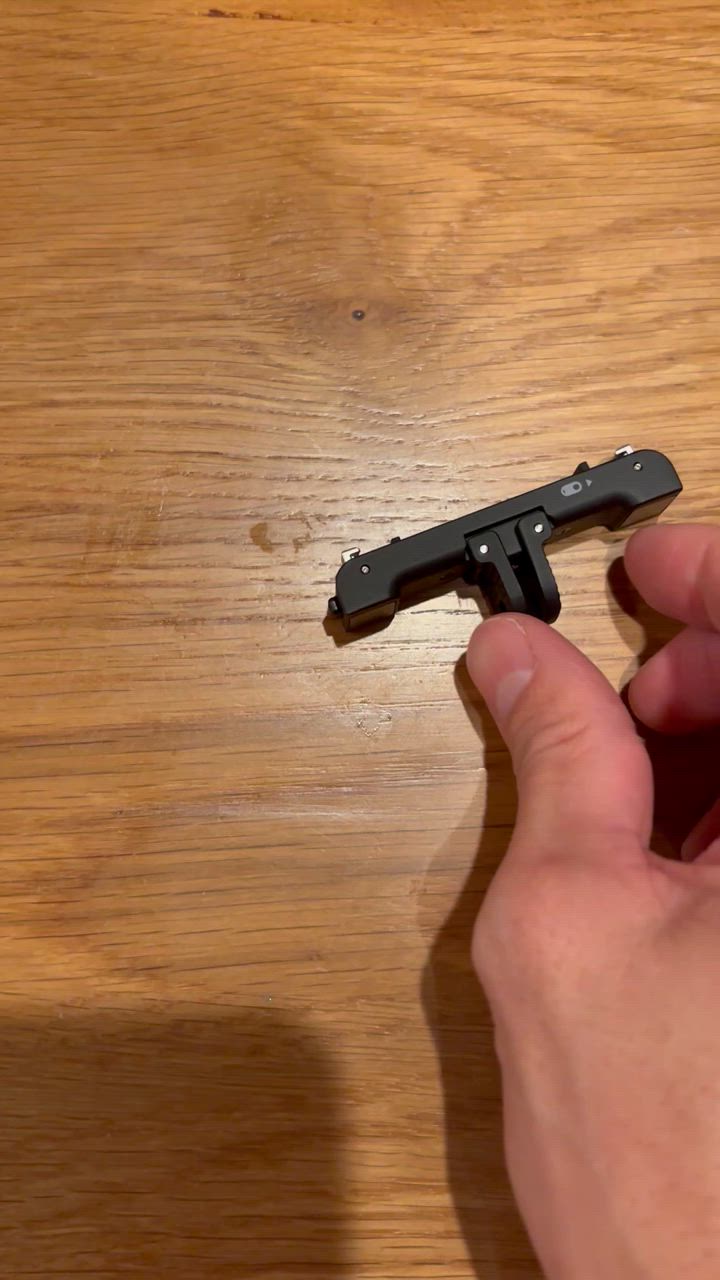 1件目のレビュー動画のサムネイル | 0