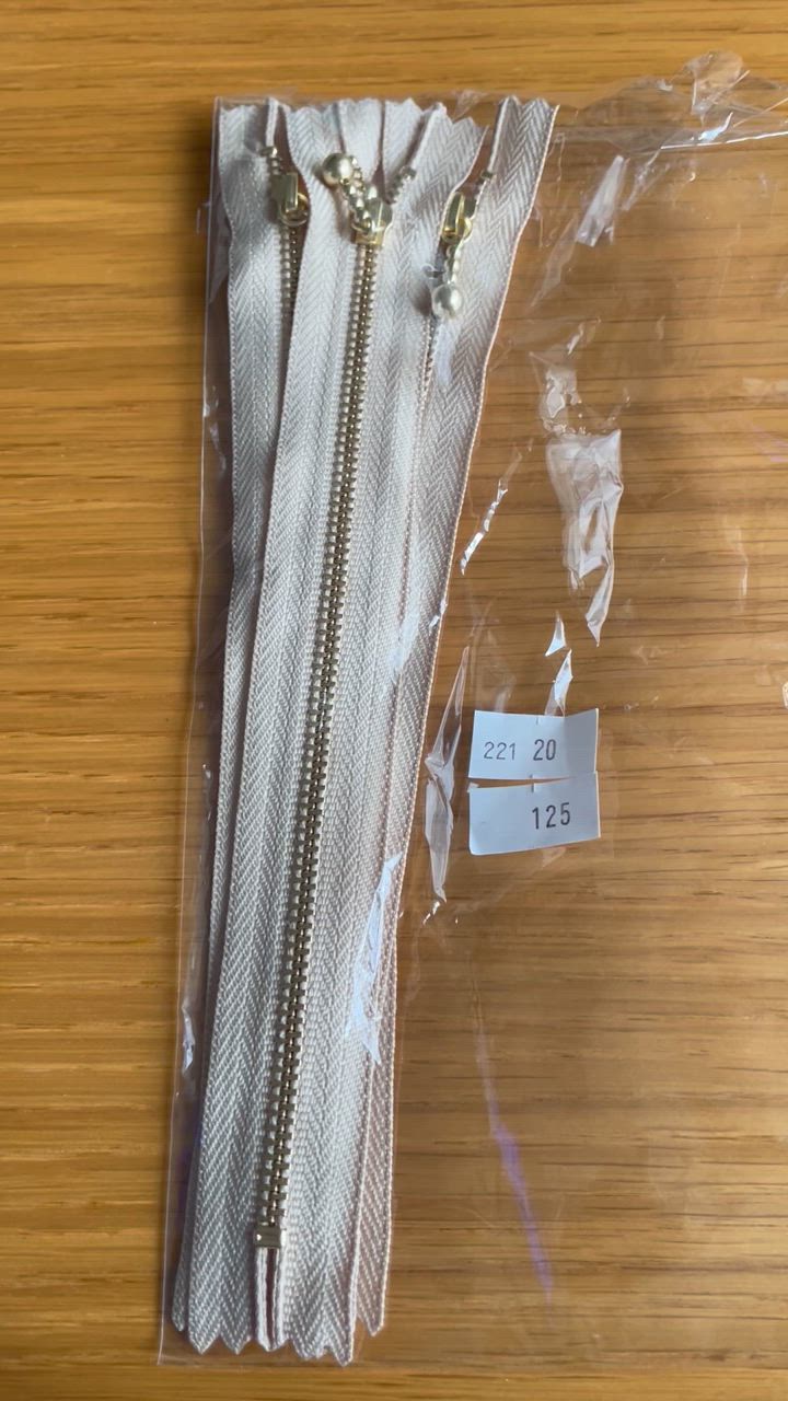 卸売り YKK 玉付きファスナー 引き手 ゴールド 20cm 10本 全34色