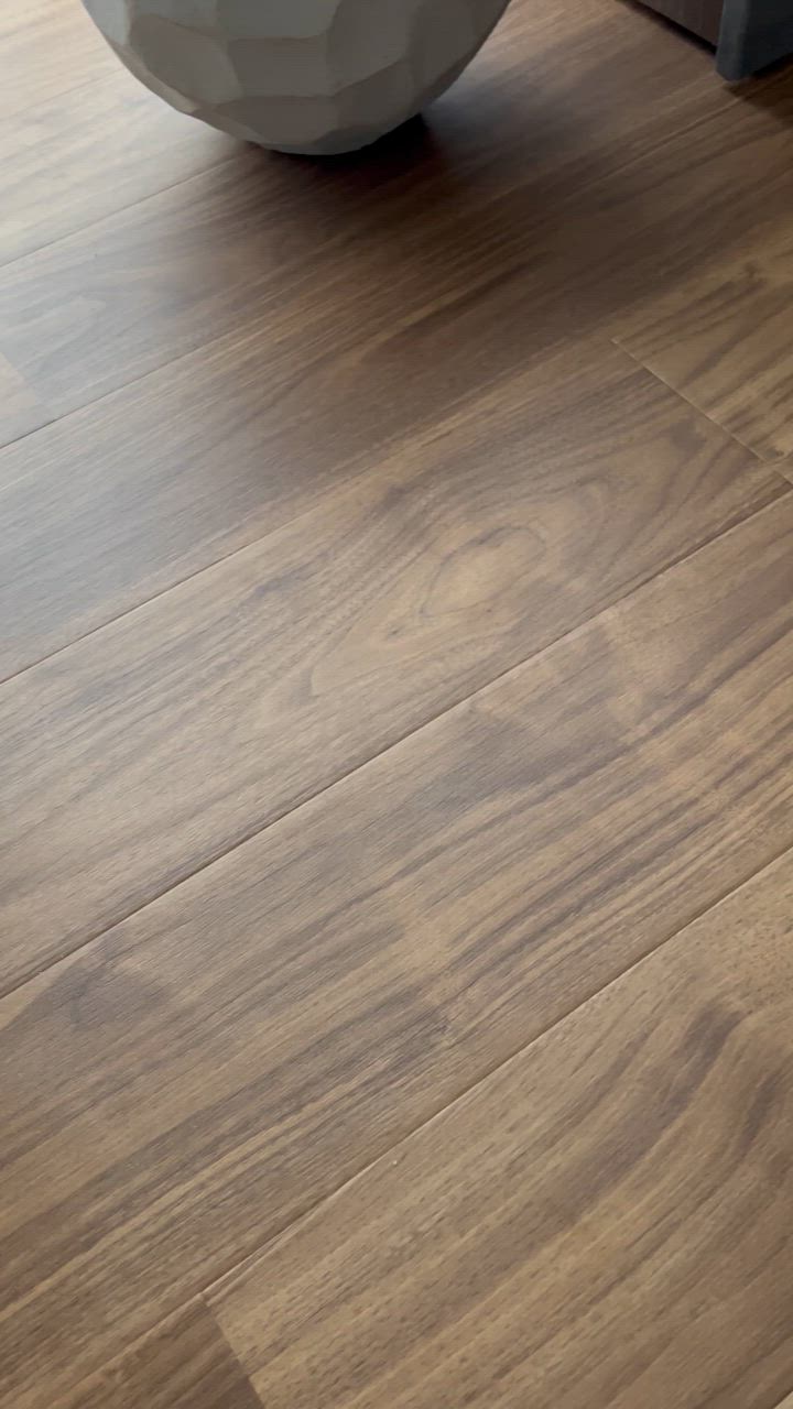 全体のレビュー動画のサムネイル | 2