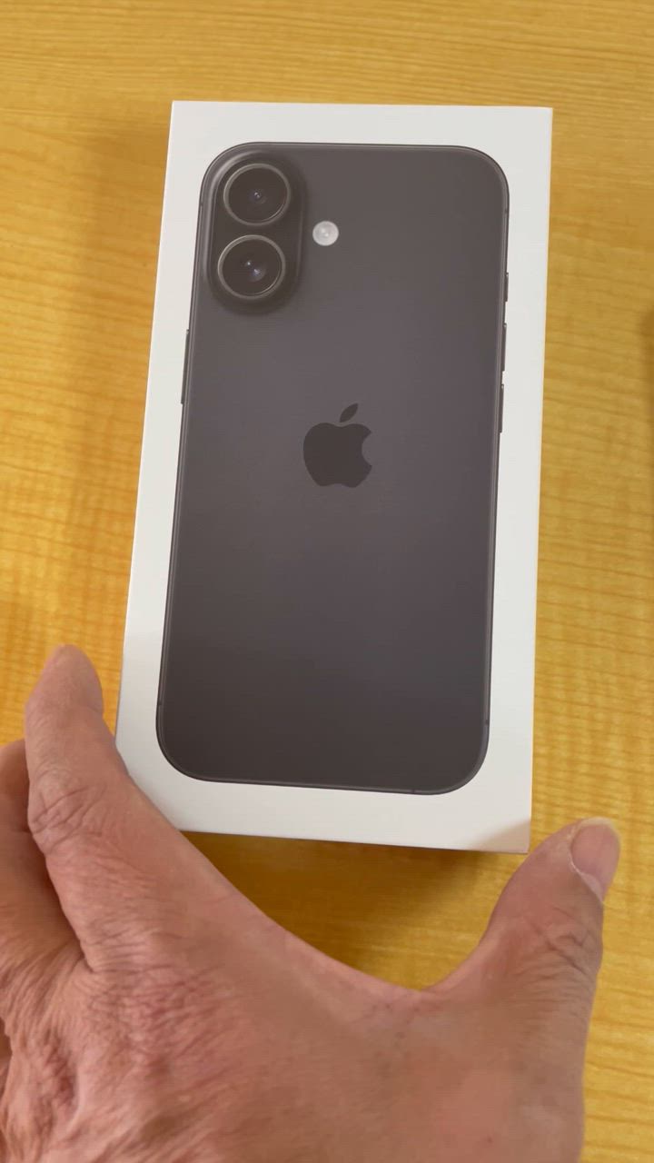 iPhone ☆Appleストア版 国内正規SIMフリー iPhone16 256GB