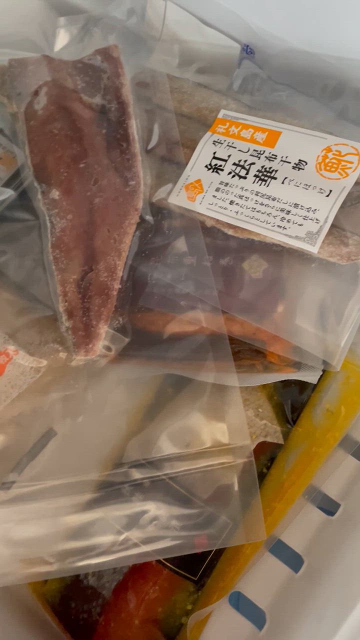 全体のレビュー動画のサムネイル | 1