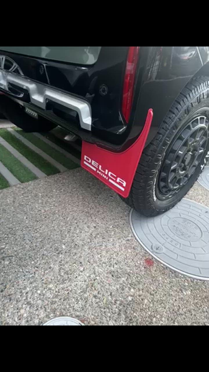 三菱 (ZT)マッドフラップ(レッド)前後左右分セット「ミツビシ