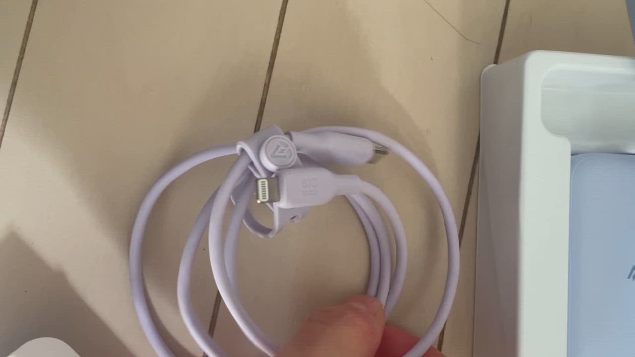 全体のレビュー動画のサムネイル | 0