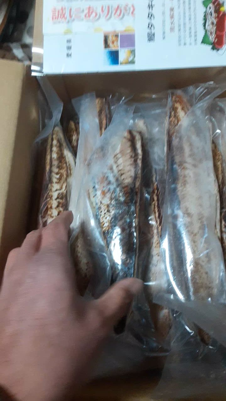 全体のレビュー動画のサムネイル | 16