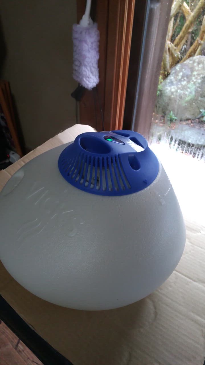 ヴィックス スチーム式加湿器 5.68リットル Vicks Warm Steam