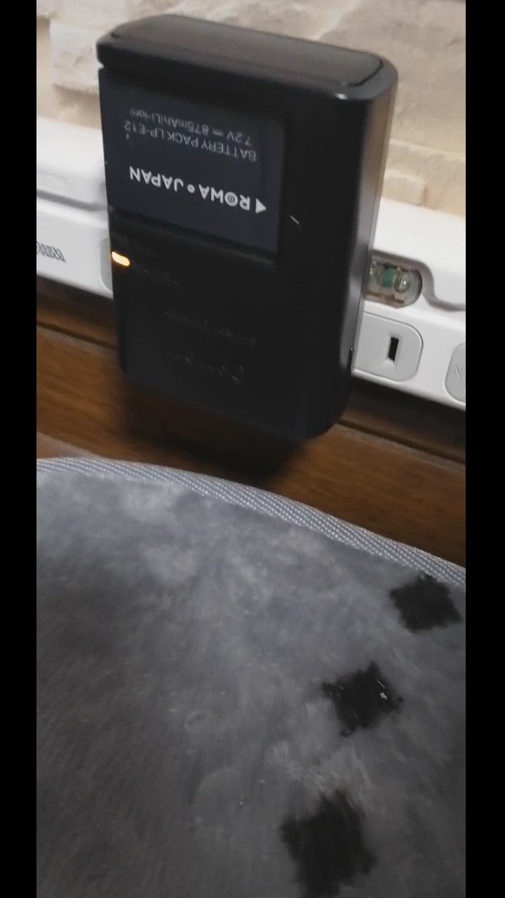 EOS Canon対応 キヤノン対応 LP-E12 互換 バッテリー 残量表示 EOS Canon対応 キヤノン対応 LP-E12 互換 バッテリー 残量表示