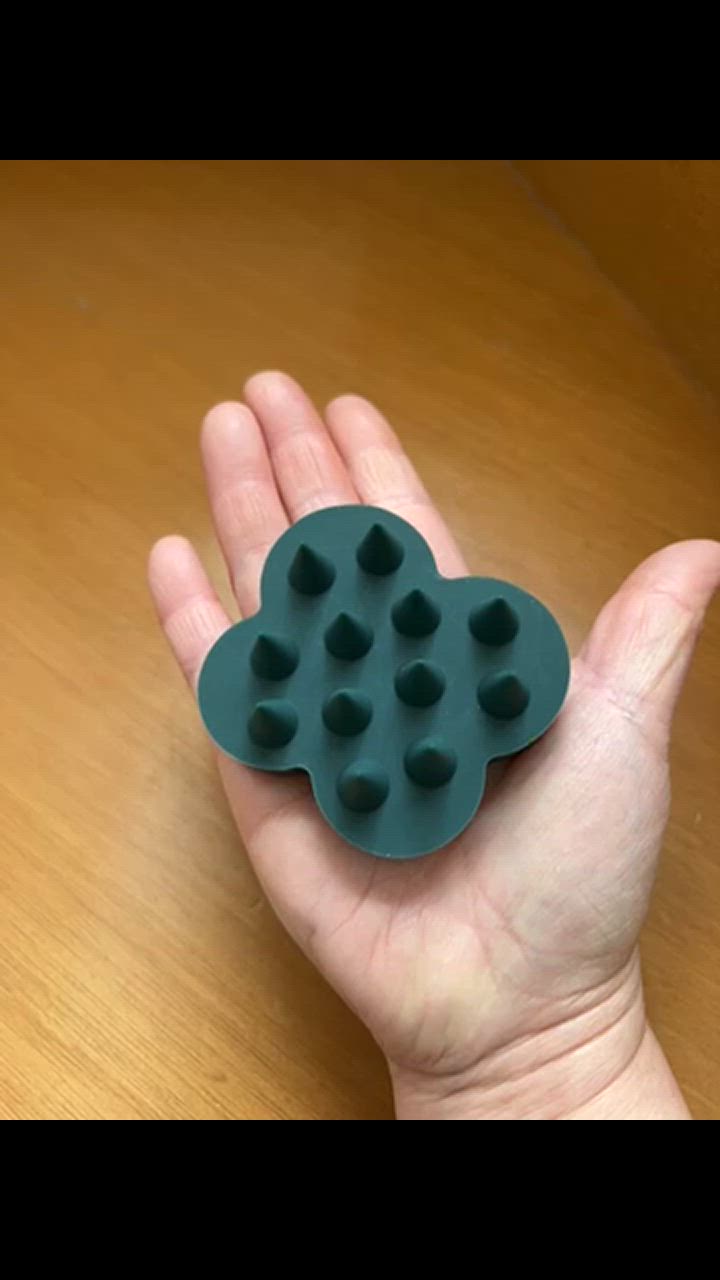 uka スカルプブラシ 頭皮ブラシ ウカ ケンザン バリカタ ダーク uka スカルプブラシ 頭皮ブラシ ウカ ケンザン バリカタ ダーク