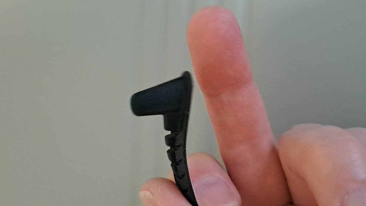 1件目のレビュー動画のサムネイル | 0