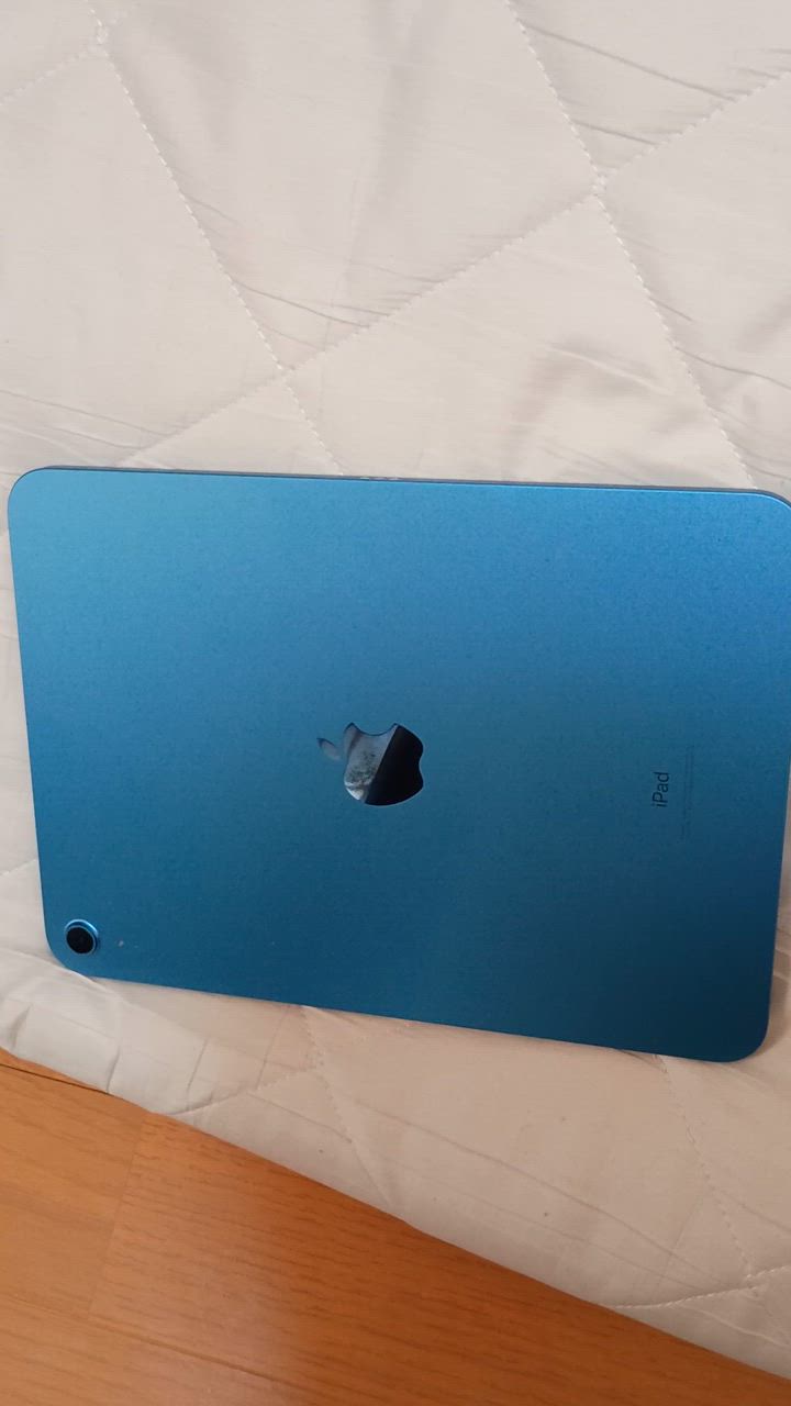 iPad(第10世代) 64GB MPQ13/JA ブルー img01.jpg