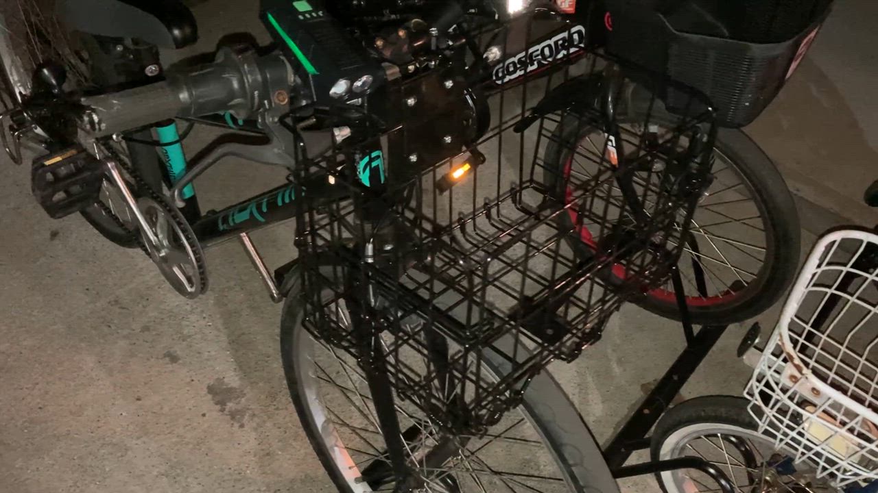 自転車かご 自転車カゴ 折りたたみ式 簡単脱着 耐荷重20KG 前