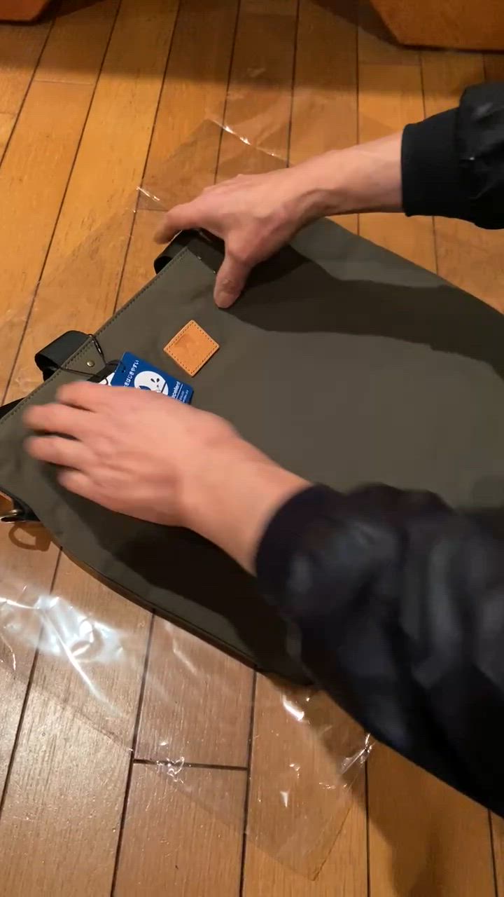 1件目のレビュー動画のサムネイル | 0