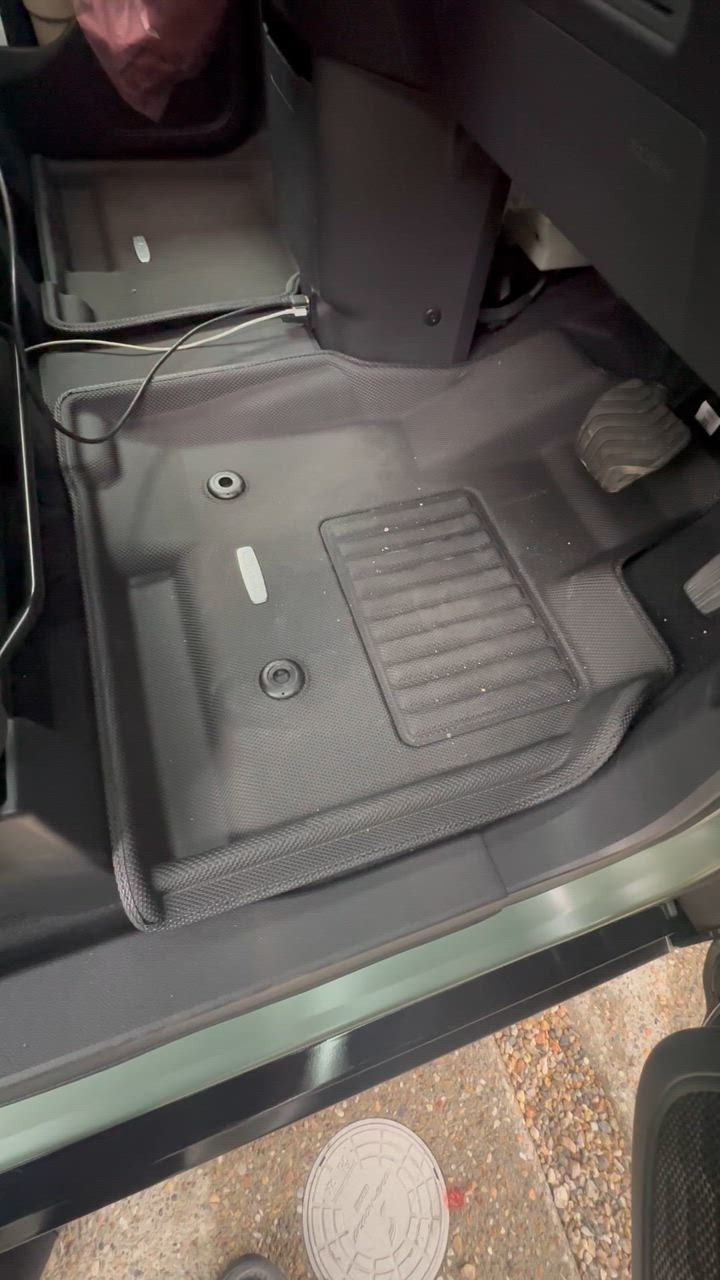 Clazzio クラッツィオ 車種別専用立体マット NEWラバー 1台分 Clazzio クラッツィオ 車種別専用立体マット NEWラバー 1台分