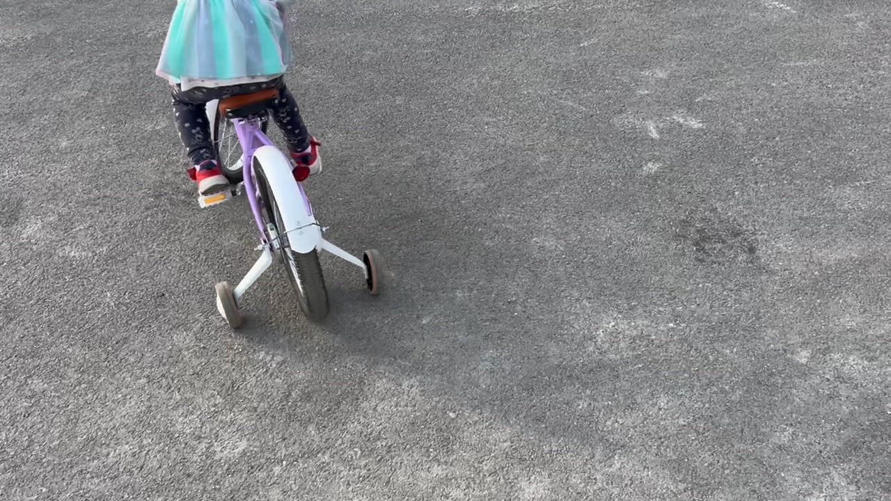 在庫処分半価セール☆「K.I.K」XTE2.0高品質 子供用自転車 子供
