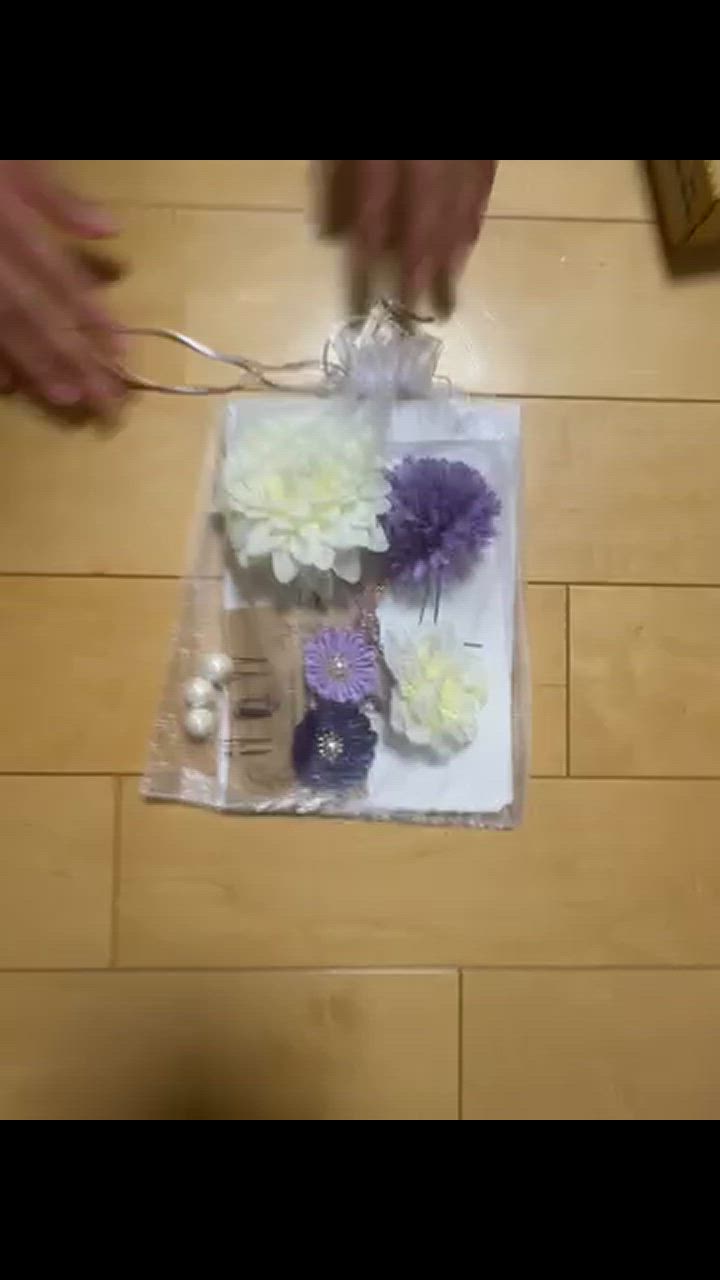 全体のレビュー動画のサムネイル | 0
