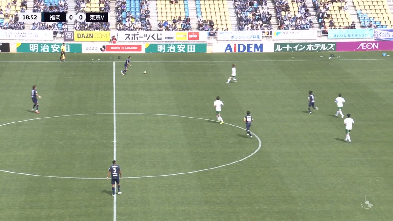 福岡・藤本のシュートを東京V・マテウスがビッグセーブ！【第19節】福岡 vs 東京V