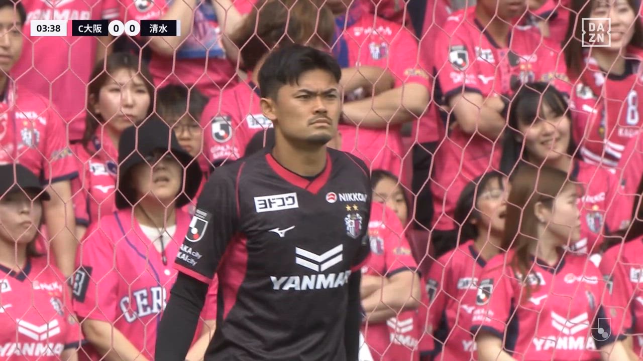 スーパーFK炸裂！清水・山原怜音が約25mの距離から直接沈めた！【第19節】C大阪 vs 清水