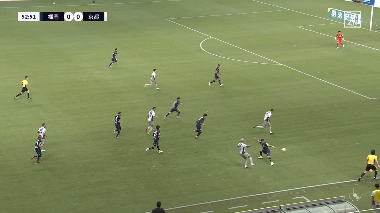 京都・平戸太貴のシュートが相手DFに当たり先制のネットを揺らす！【第24節】福岡 vs 京都
