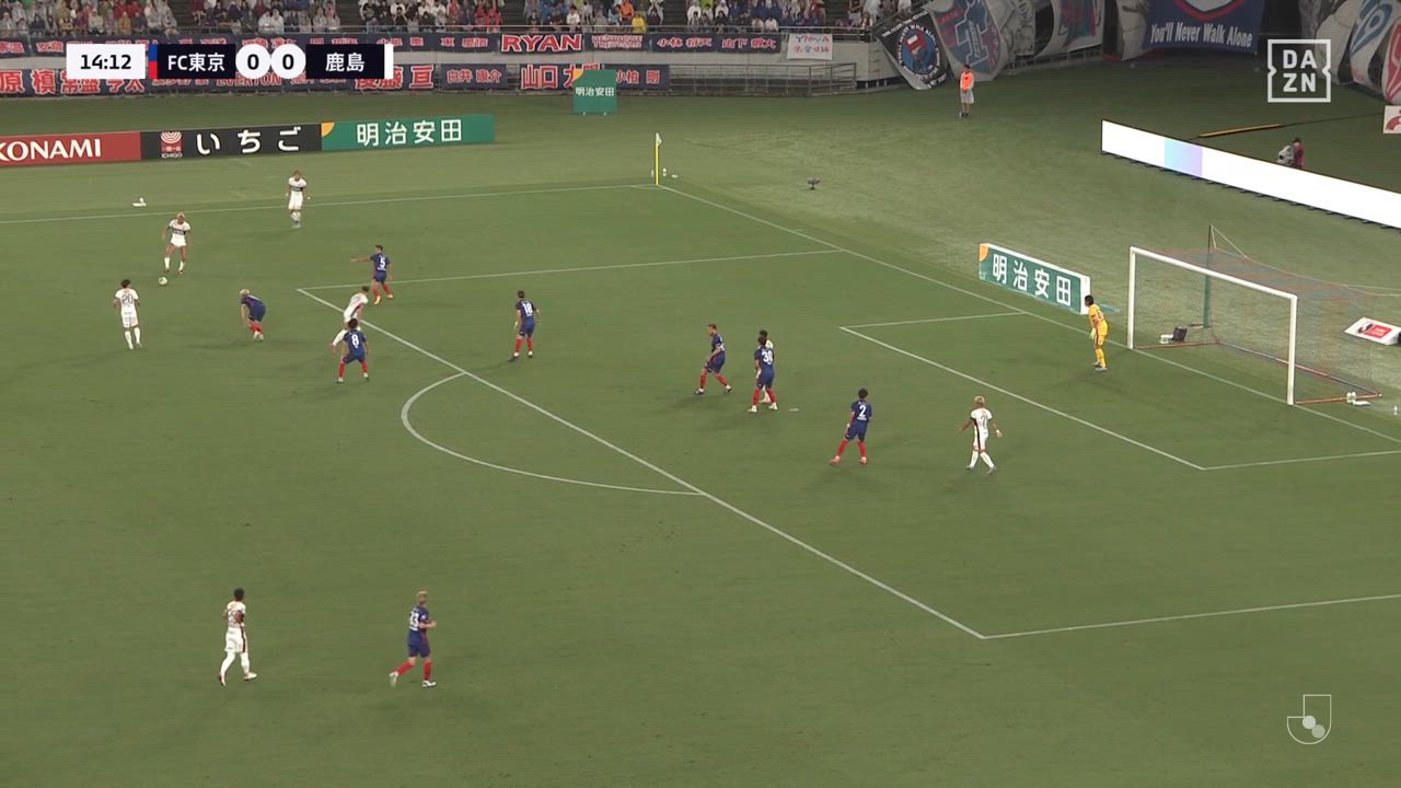鹿島・レオ セアラのドンピシャヘッドは惜しくもキーパーに防がれる！【第25節】FC東京 vs 鹿島