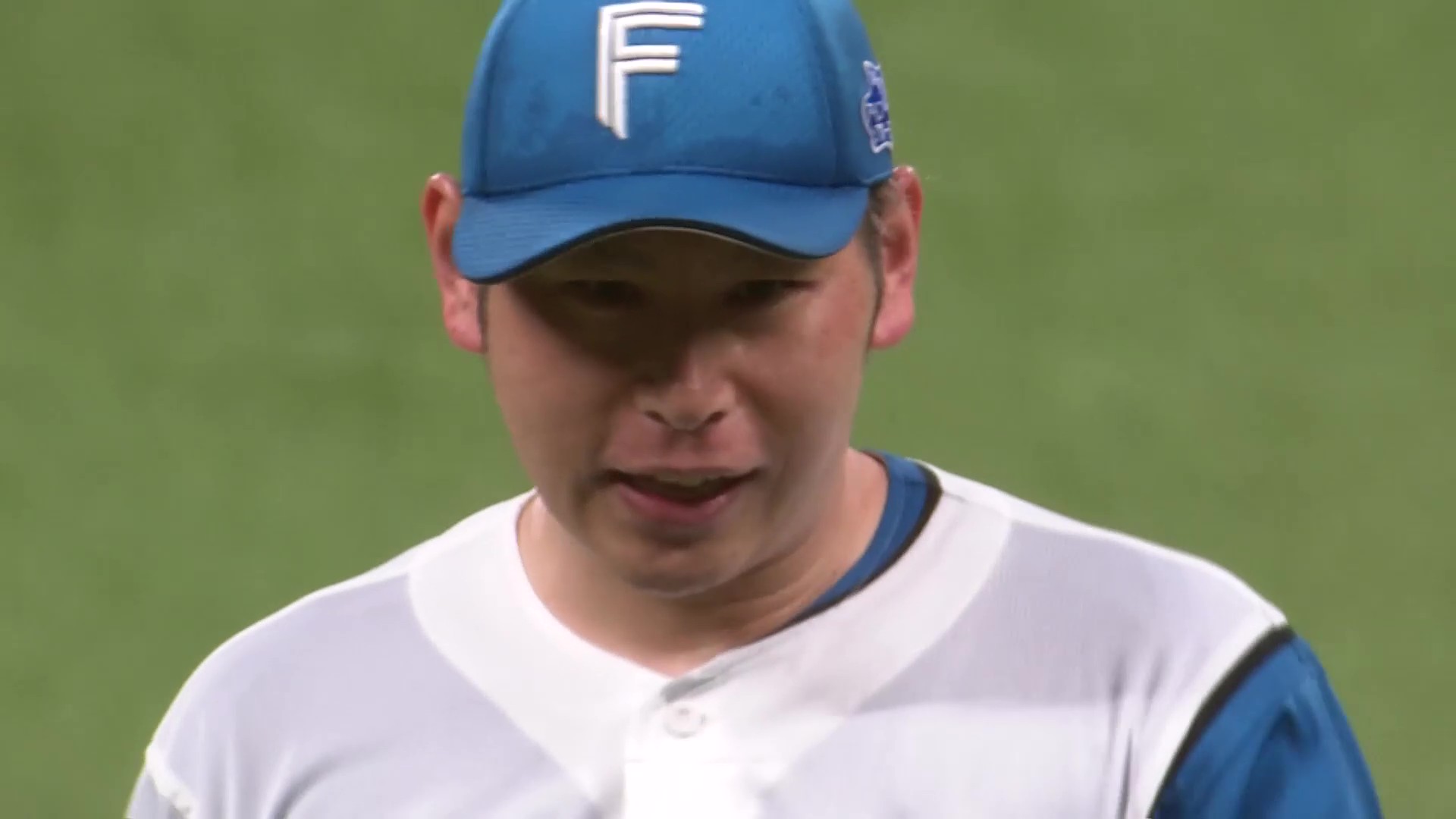 野球スパイク 日ハム加藤貴之投手Ω
