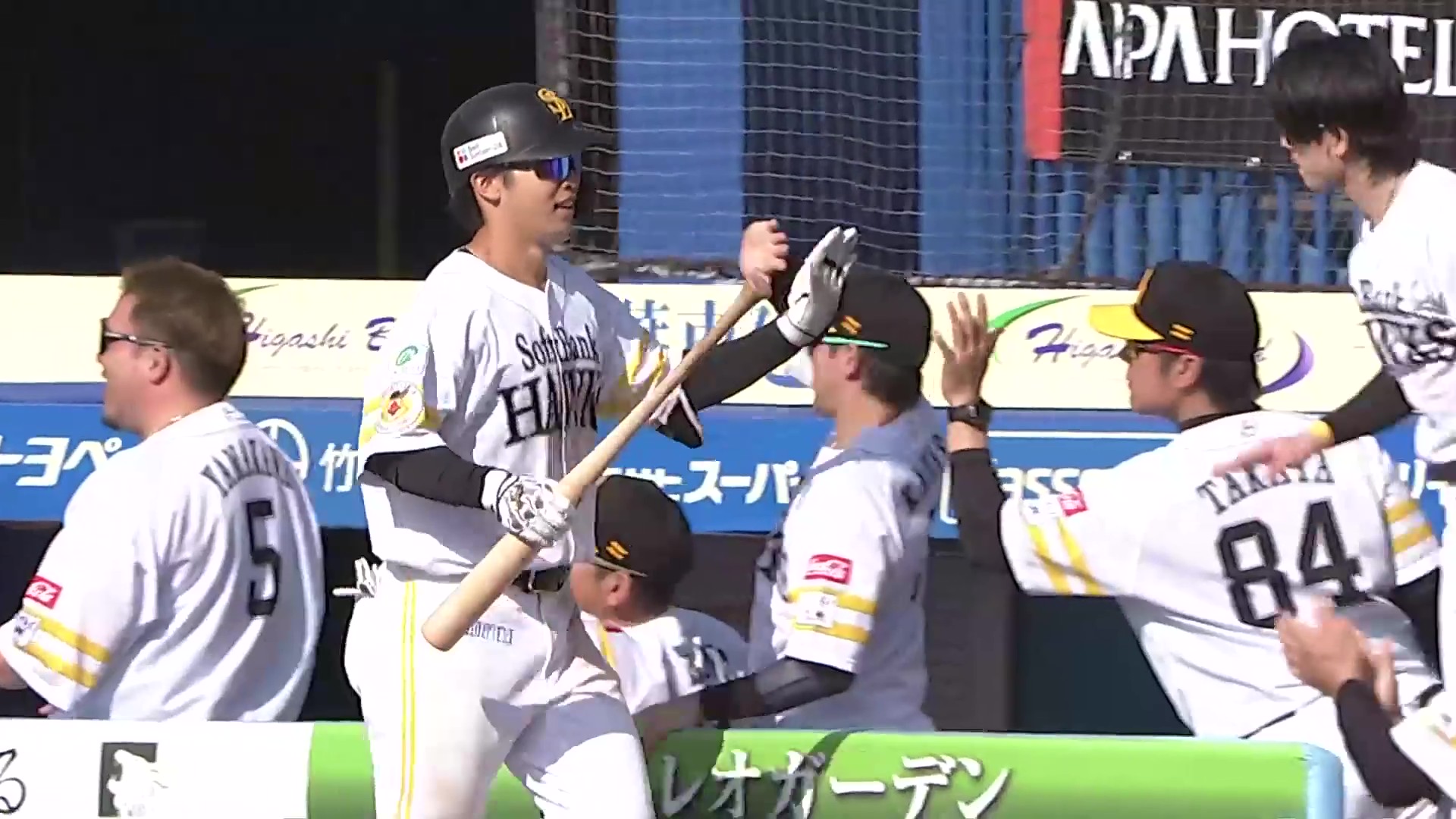 デスパイネの3ランで試合を決めた！ 福岡ソフトバンクが6連勝で