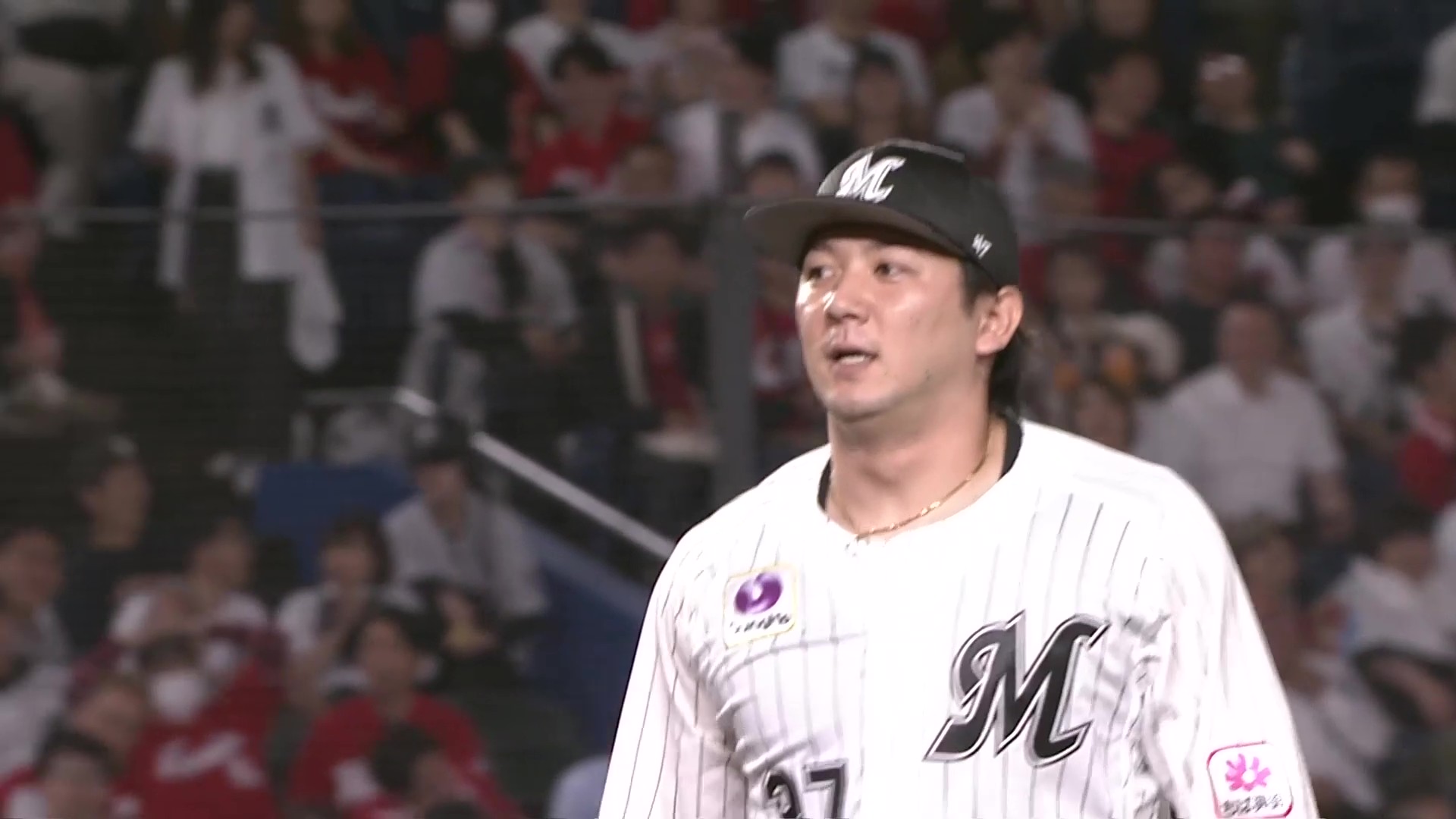 【10回表】最後は自ら捕球!! マリーンズ・小野郁 ピンチで登板し見事な火消し!! 2025年6月11日 千葉ロッテマリーンズ 対 広島東洋カープ