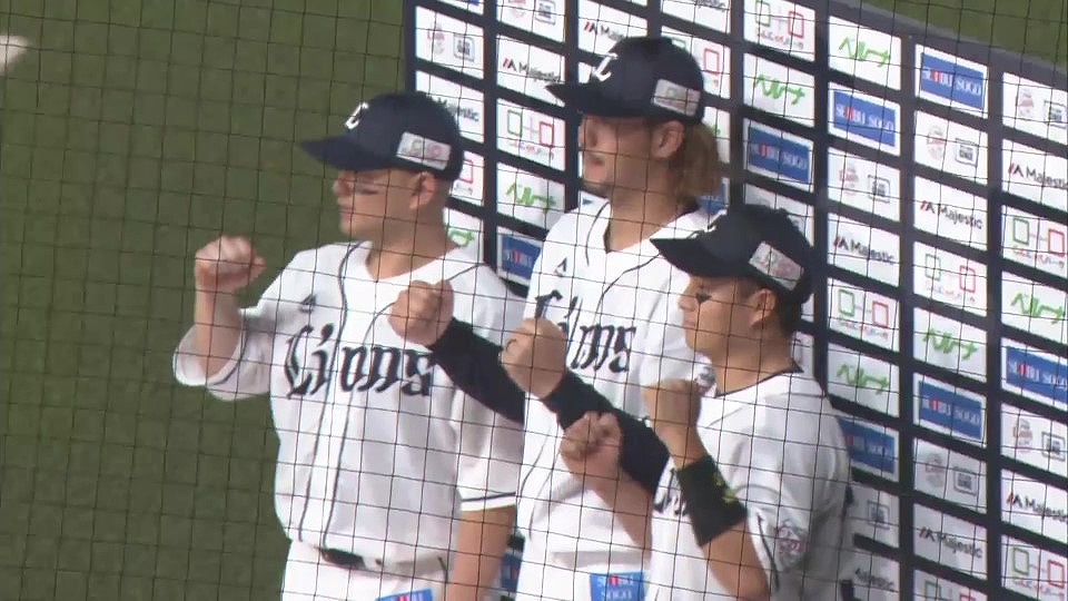 最大5万円OFFクーポン！ 日ハム対ロッテ 2022年7月23日4連チケット - 野球
