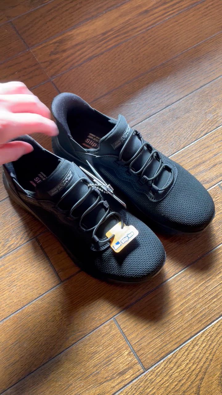 SKECHERS スケッチャーズ BOBS SQUAD CHAOS ボブススクワッド