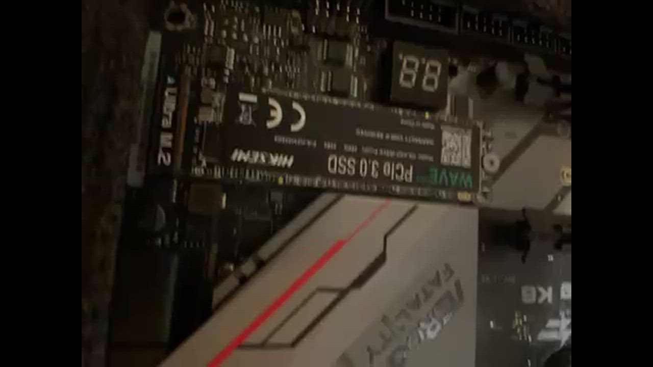HIKSEMI SSD 256GB M.2 2280 NVMe PCIe Gen3x4 3D TLC NAND HIKSEMI SSD 256GB M.2 2280 NVMe PCIe Gen3x4 3D TLC NAND