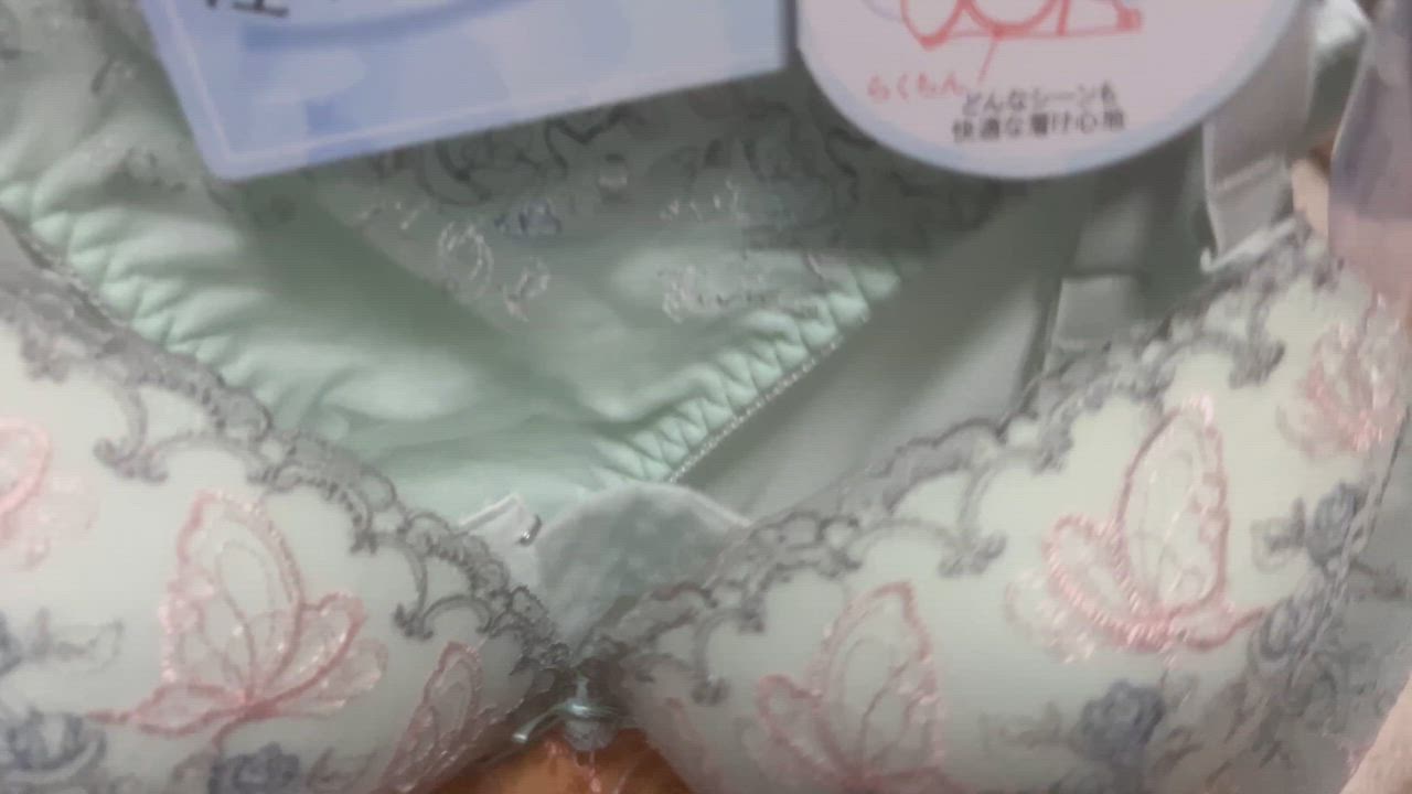 全体のレビュー動画のサムネイル | 0