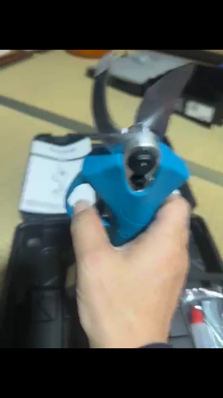 1件目のレビュー動画のサムネイル | 0