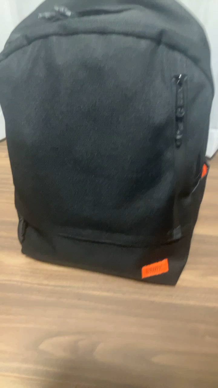 1件目のレビュー動画のサムネイル | 0