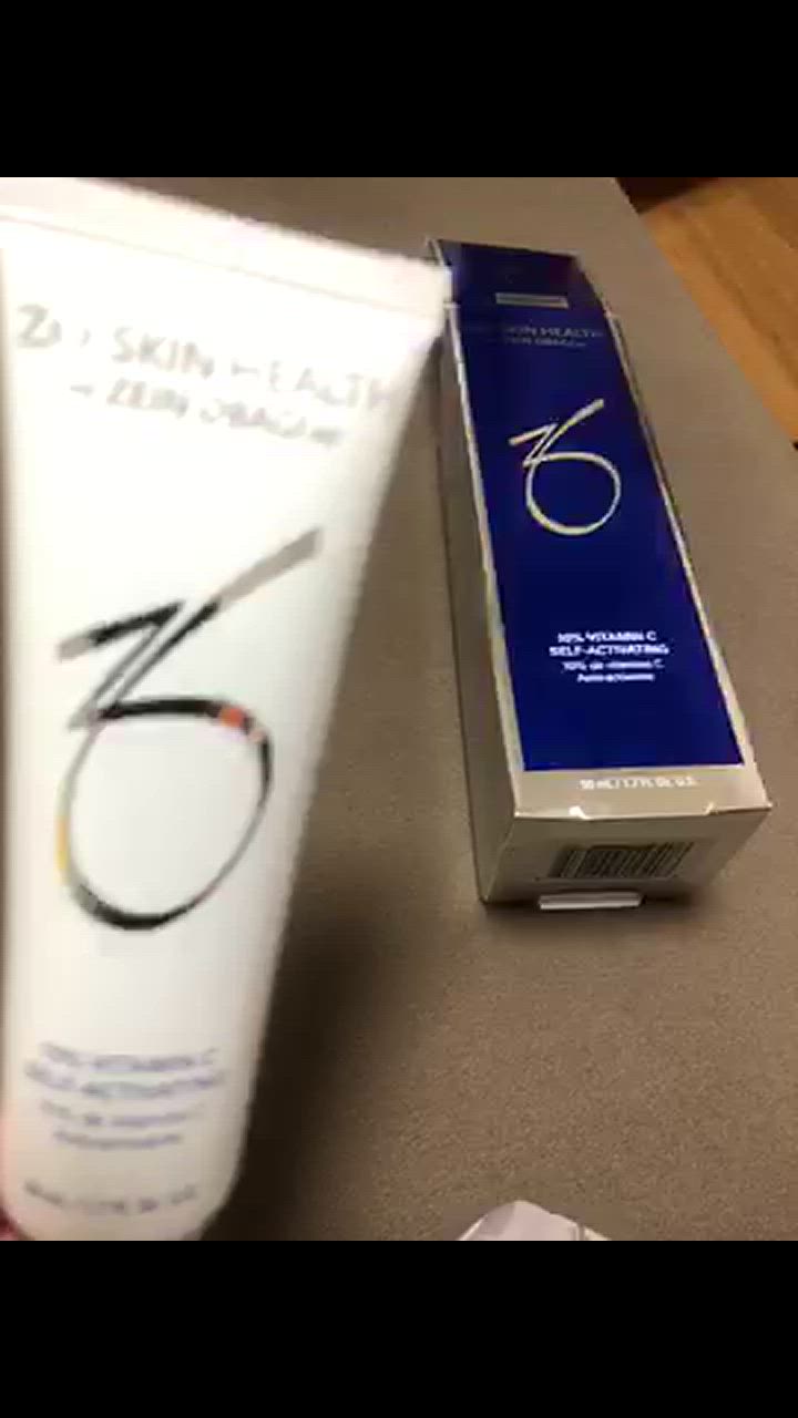 ZO SKIN HEALTH シーセラムZO 50ml 10 Vitamin C Self-Activating | Vitamin C Serum | ZO Skin