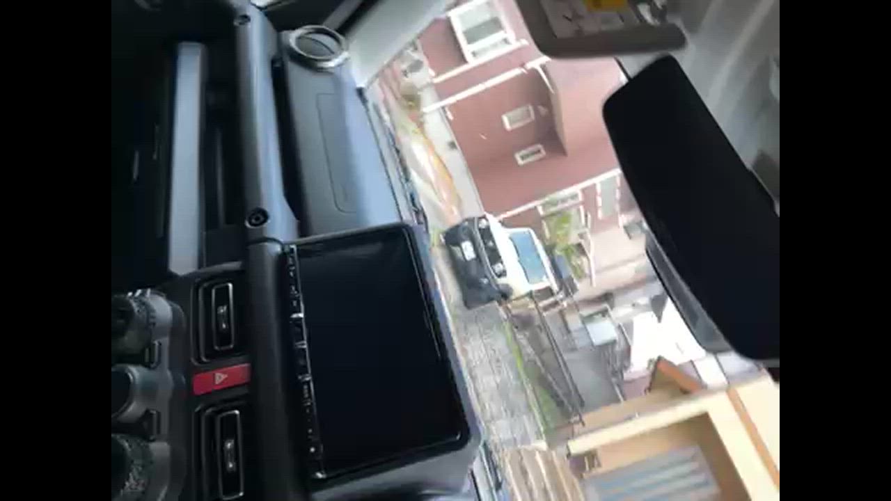 1件目のレビュー動画のサムネイル | 0