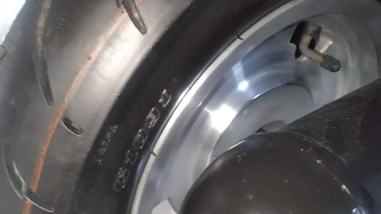 高品質 台湾製 タイヤ 100/90-10 T/L ジョーカー50/90 リード90