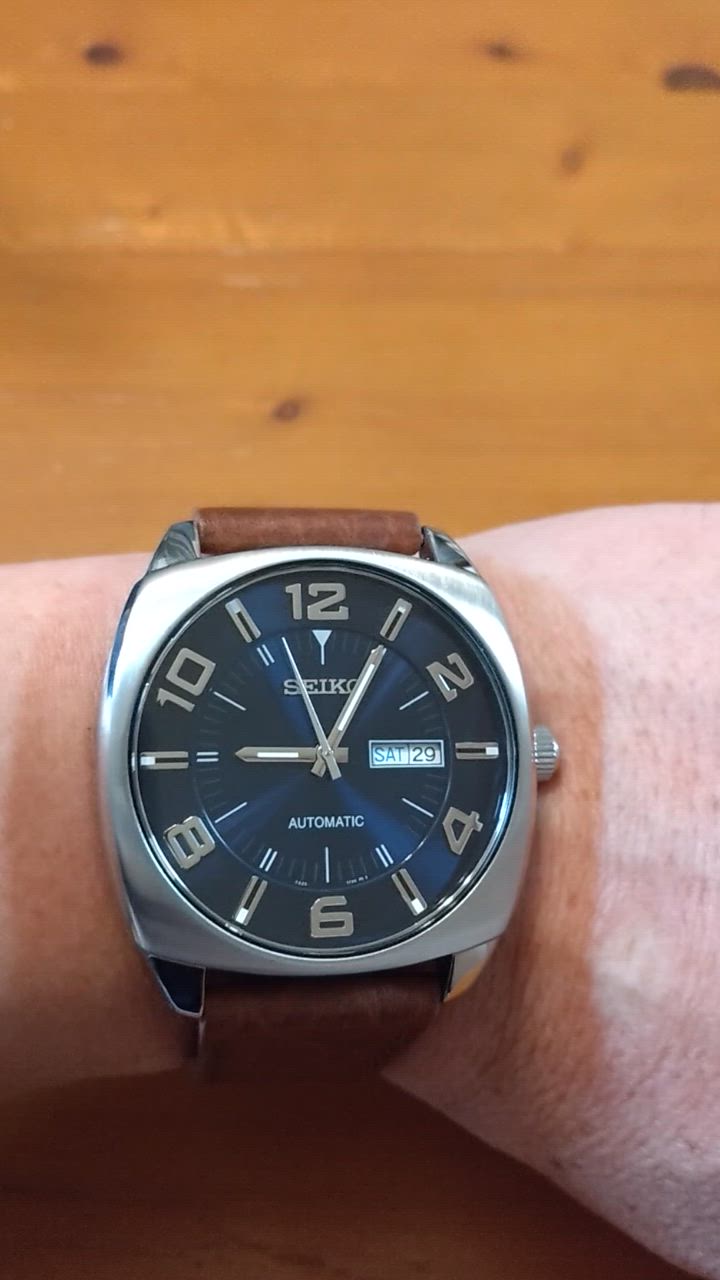SEIKO 並行輸入品 10年保証 日本未発売 ESSENTIALS セイコー