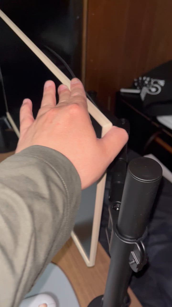 全体のレビュー動画のサムネイル | 0