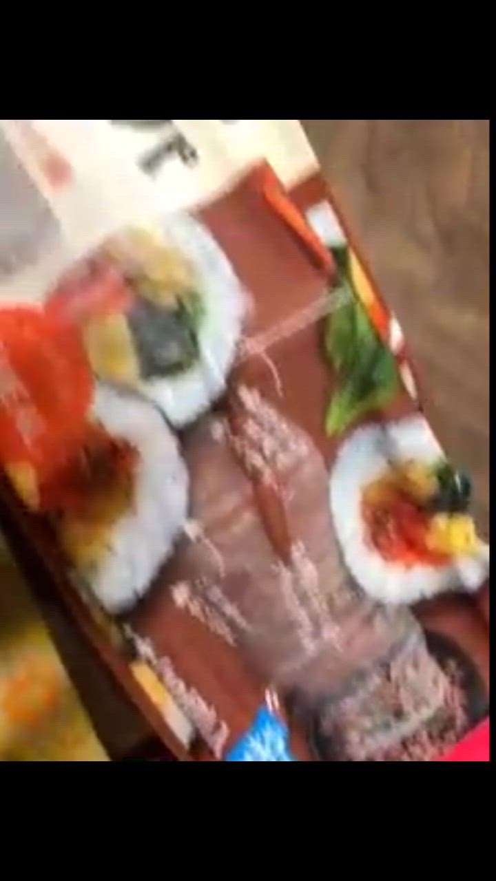 1件目のレビュー動画のサムネイル | 0