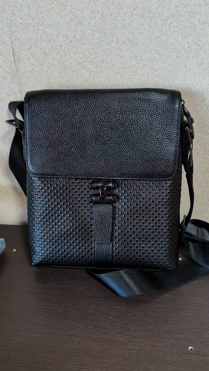 全体のレビュー動画のサムネイル | 0