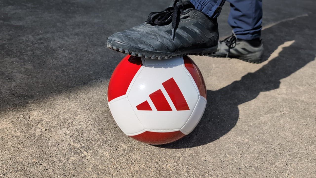 adidas アディダス（adidas）（キッズ）サッカーボール 4号球