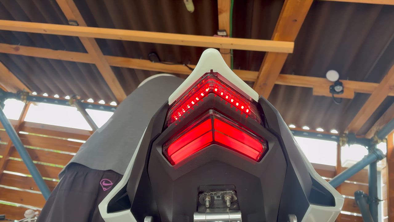 Kaedear Cyber LED(サイバーLED) CBR250RR カスタム テール