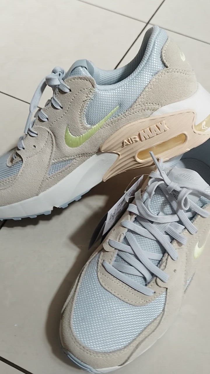 NIKE ナイキ（NIKE）（レディース）スニーカー スポーツシューズ