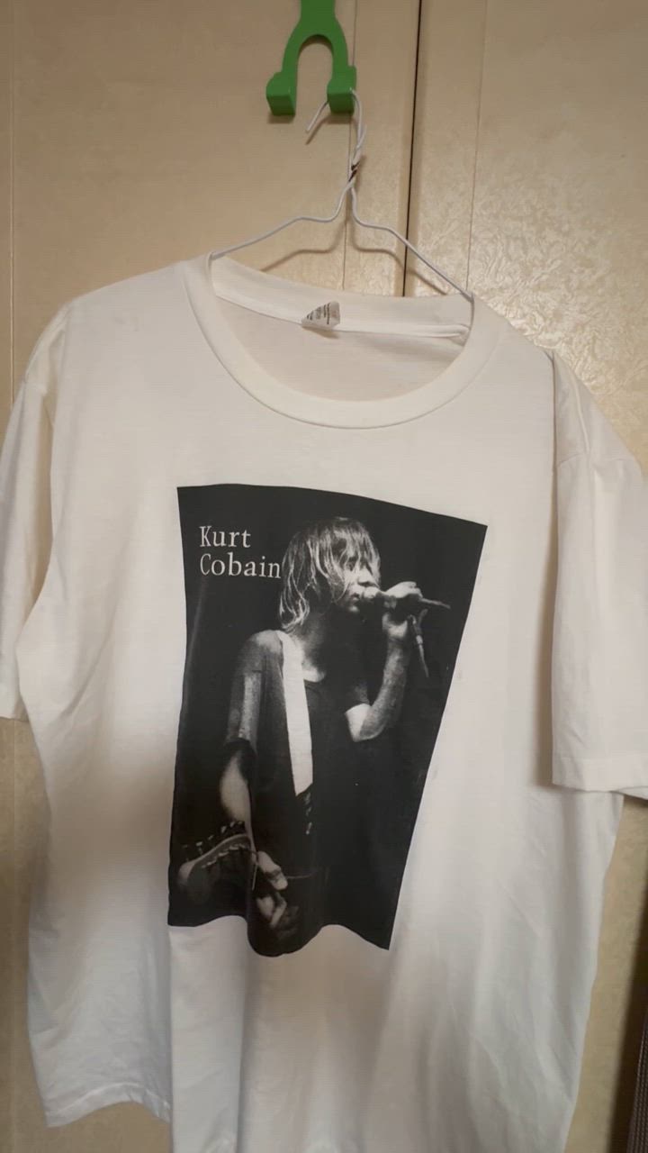 Kurt Cobain Tシャツ 公式 KURT COBAIN カートコバーン Tシャツ バンドTシャツ ブラック