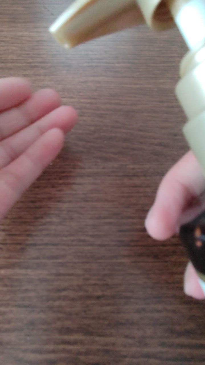 1件目のレビュー動画のサムネイル | 0