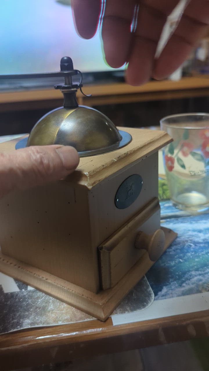全体のレビュー動画のサムネイル | 0