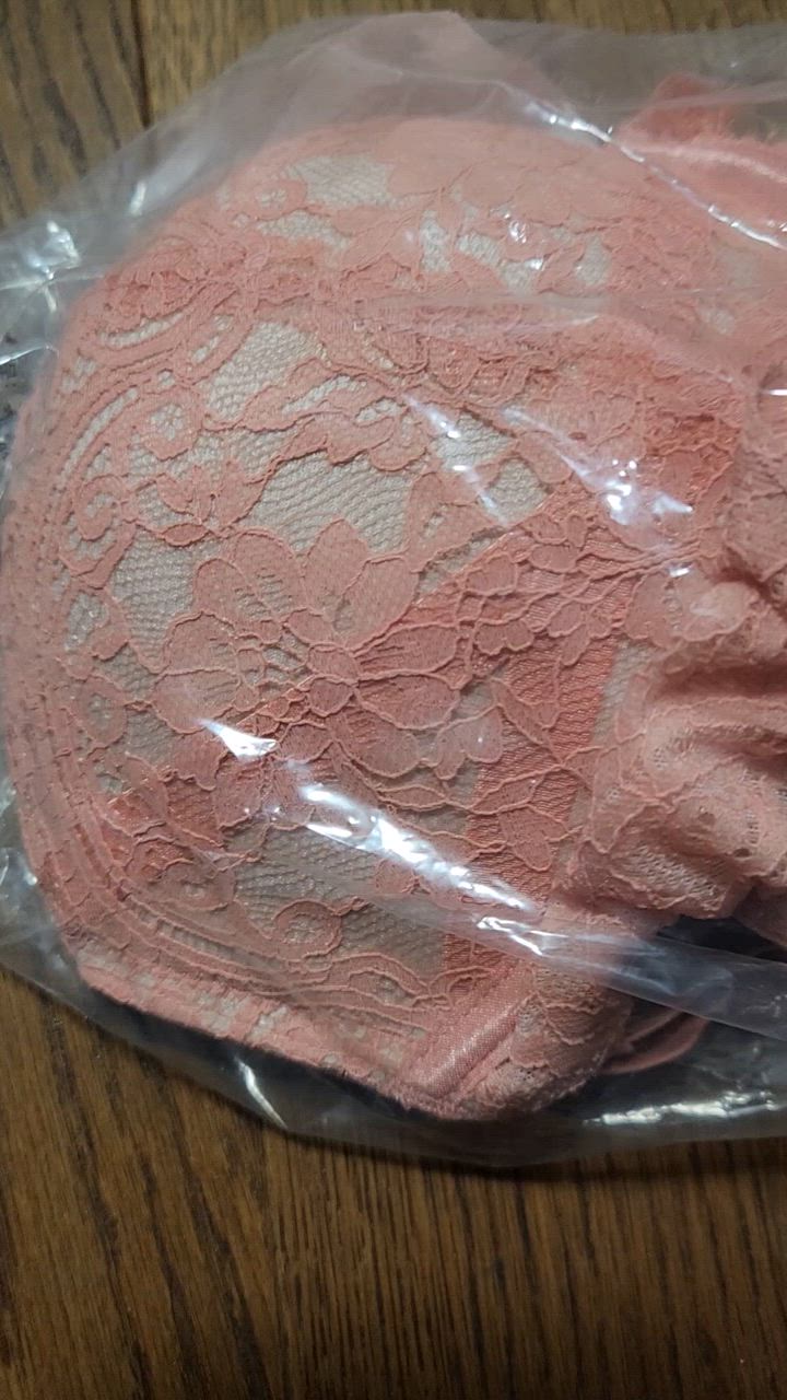 全体のレビュー動画のサムネイル | 0