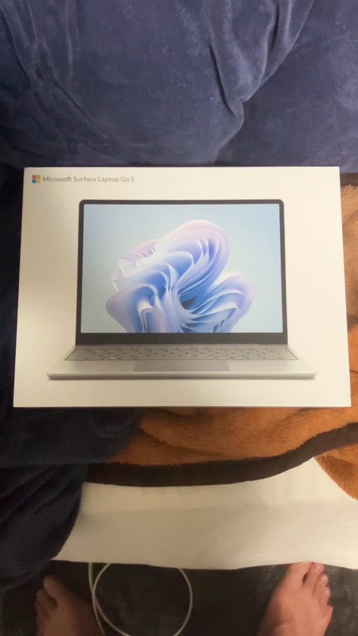 台数限定】Microsoft XJB-00004 Surface Laptop Go 3 i5／8／128
