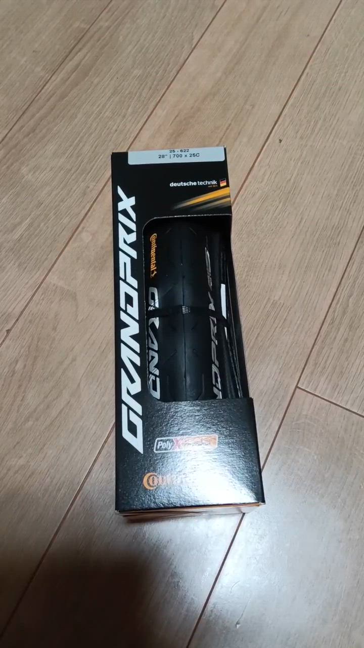 コンチネンタル コンチネンタルGRAND PRIX グランプリ タイヤ